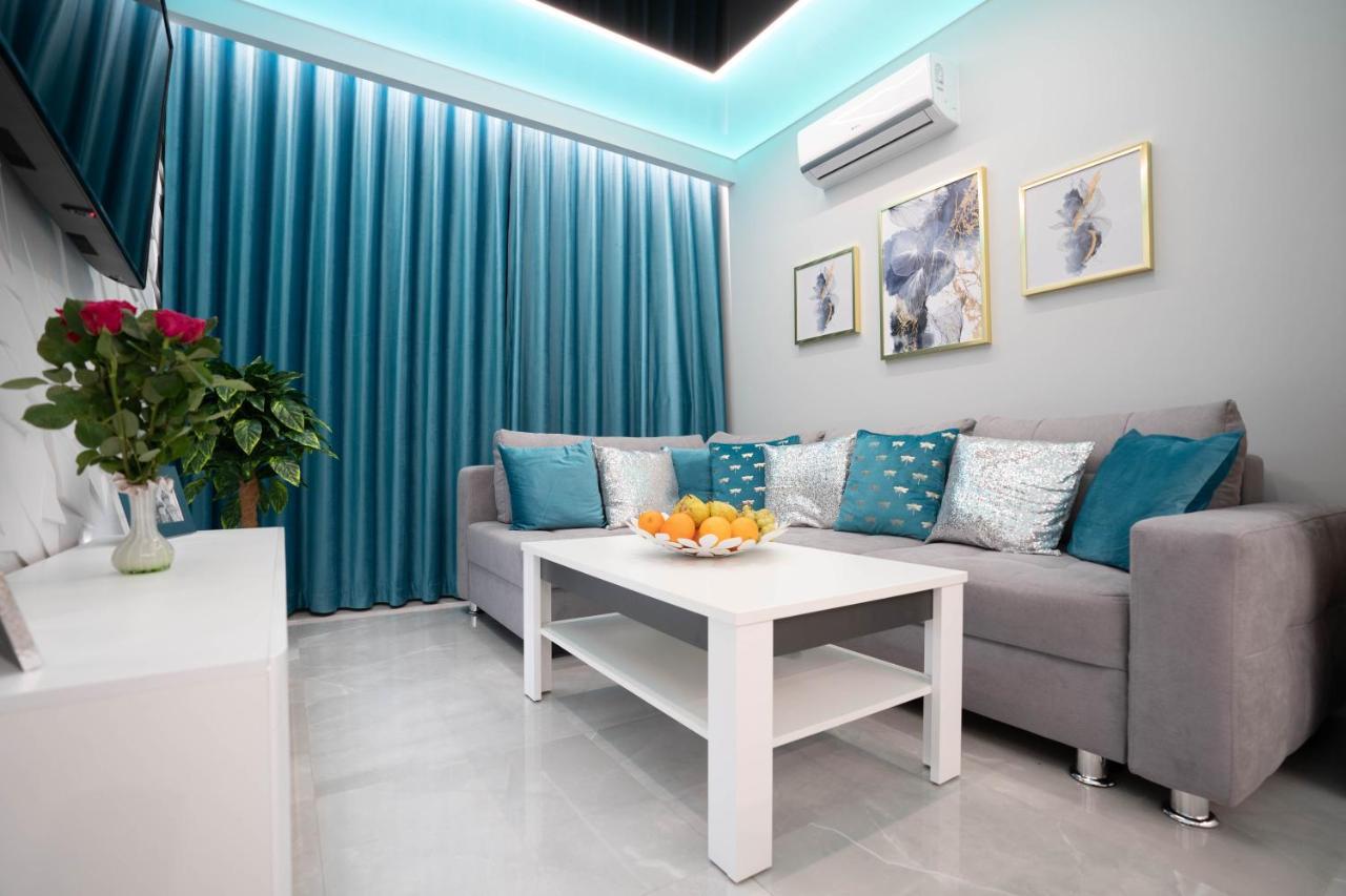 New Apartament Vip Blue Warszawa+Parking Wola Mrokowska Exterior photo